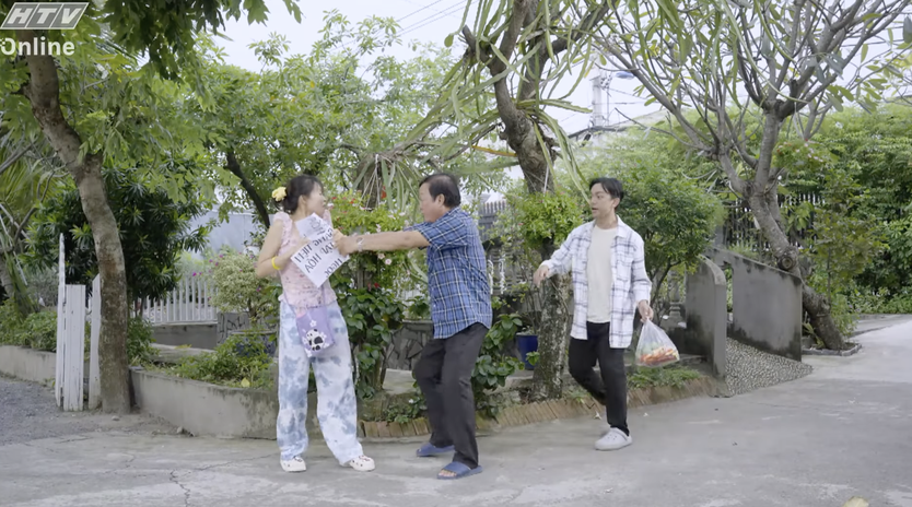 Tạp hóa Cải Ngọt: Miễn bán thiếu - Sitcom Lẹ không trễ tàu- Ảnh 3.