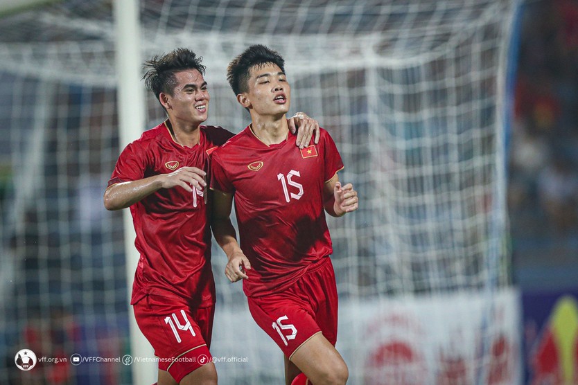 Đổi lịch và địa điểm thi đấu của tuyển U22 Việt Nam tại SEA Games 33 - Ảnh 1.