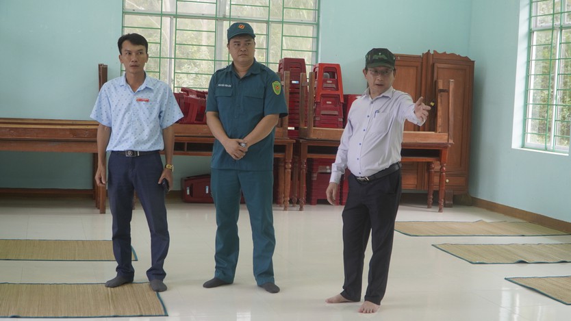 Quảng Ngãi di dời 3.600 người dân ven biển Sa Huỳnh tránh bão Kalmaegi- Ảnh 3.