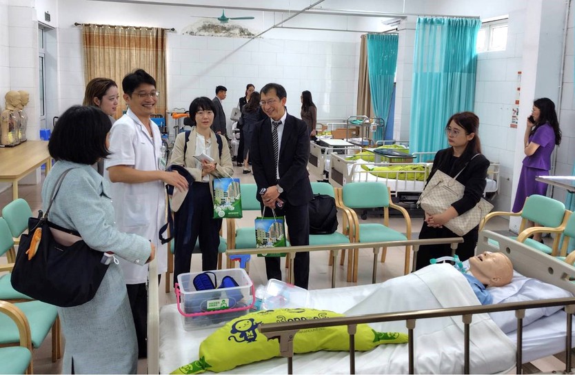 JICA hỗ trợ đào tạo điều dưỡng cho người cao tuổi  - Ảnh 3.