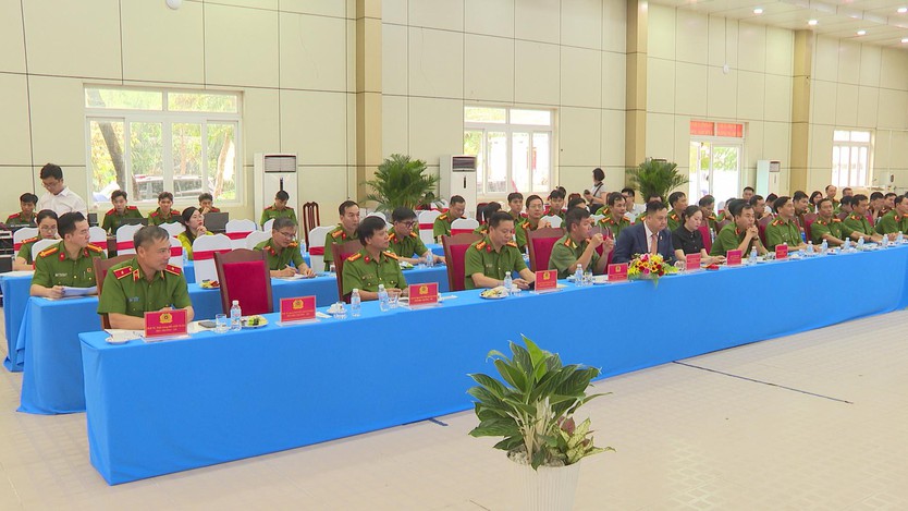 Đẩy mạnh tuyên truyền bảo vệ an ninh quốc gia - Ảnh 3.