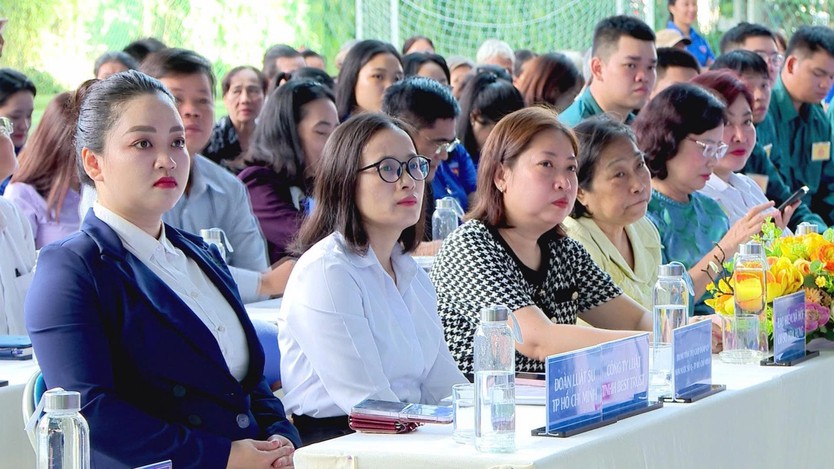 TP. Hồ Chí Minh: Đa dạng hình thức tuyên truyền pháp luật tại phường Diên Hồng- Ảnh 2.