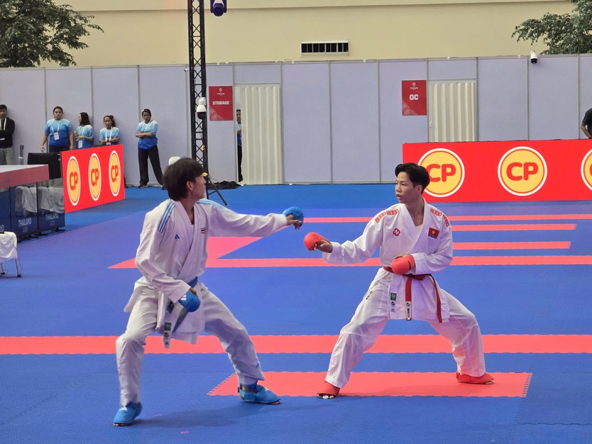Karate Việt Nam giành 1 HCV, Khuất Hải Nam tỏa sáng - Ảnh 1.