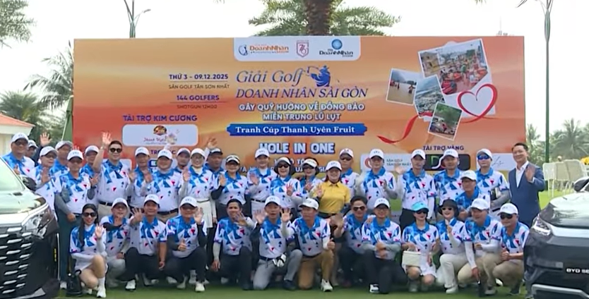 Doanh nhân Sài Gòn chơi golf gây quỹ hướng về đồng bào miền Trung - Ảnh 1.