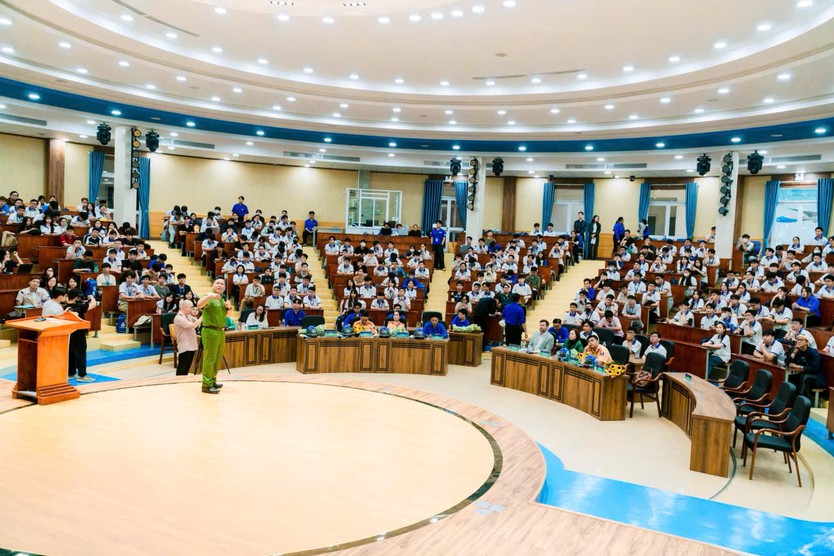 Chương trình "An toàn giao thông – Đã uống rượu bia, không lái xe" - Ảnh 2.