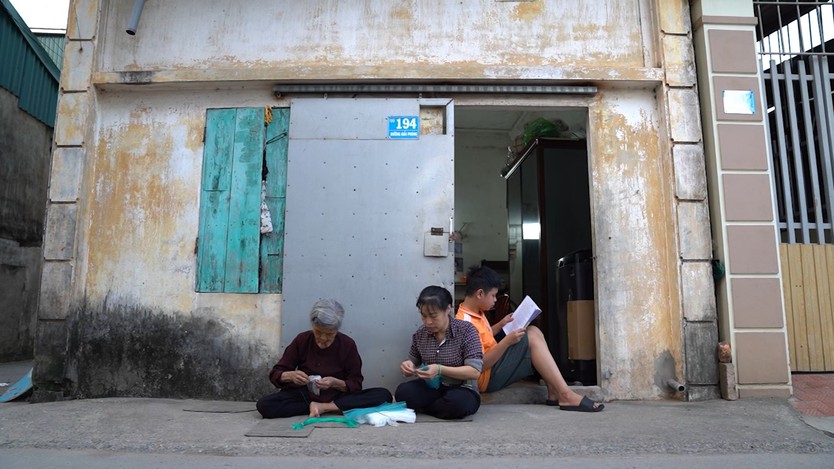 Viết Hiếu mồ côi cha, sống trong nỗi lo mất mẹ mỗi ngày - Mái ấm gia đình Việt- Ảnh 6.