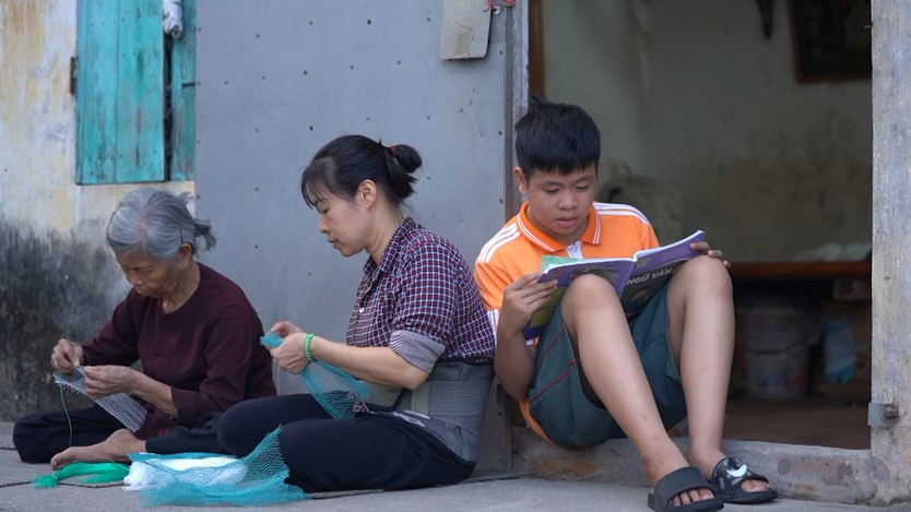 Viết Hiếu mồ côi cha, sống trong nỗi lo mất mẹ mỗi ngày - Mái ấm gia đình Việt- Ảnh 8.