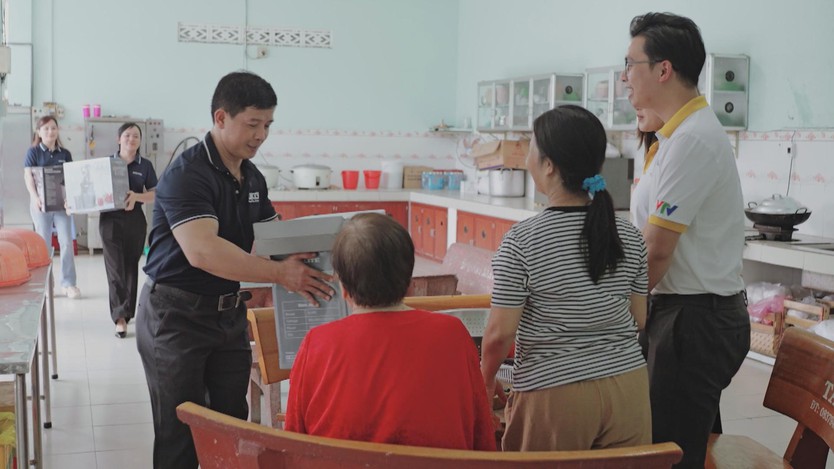 Chuyến xe tử tế tháng 12: Yêu thương trên vùng đất thép Củ Chi- Ảnh 3.