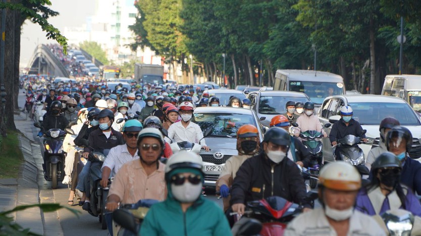 TP. Hồ Chí Minh sắp xây hàng loạt đường trên cao giải cứu kẹt xe cửa ngõ- Ảnh 3.
