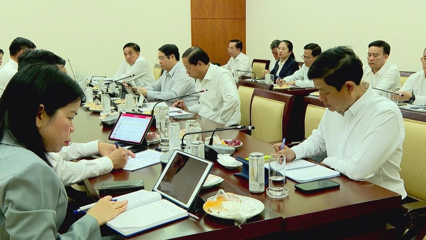 TP. Hồ Chí Minh định hình giải pháp: Dữ liệu dùng chung, giải phóng mặt bằng và chuẩn bị đầu tư cấp cơ sở- Ảnh 3.