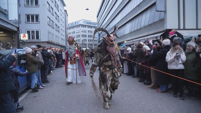 Lễ hội Krampus ở Đức: Đêm diễu hành vừa sợ vừa vui - Ảnh 2.