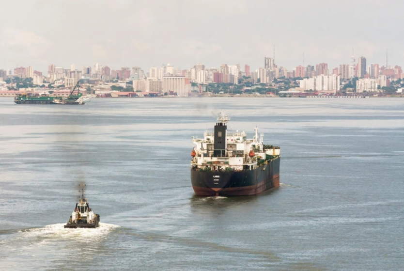 Venezuela lên án lệnh phong tỏa dầu mỏ của Mỹ - Ảnh 2.