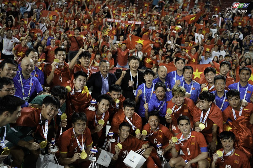 Ngược dòng quả cảm, U22 Việt Nam vô địch SEA Games 33 - Ảnh 19.