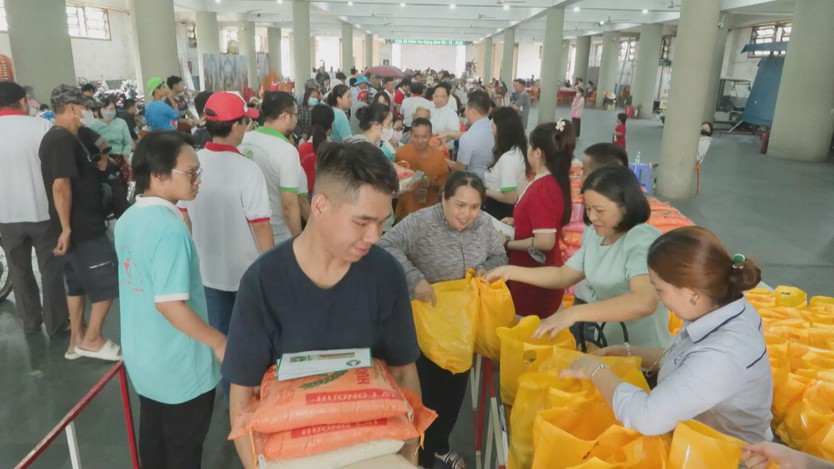 Sẻ chia, lan tỏa yêu thương dịp Giáng Sinh 2025- Ảnh 5.