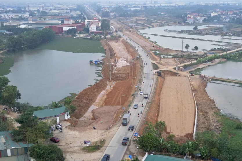 Nhiều hộ dân trong phạm vi dự án có tâm lý chờ đến 2026 để được bồi thường cao hơn - Ảnh 3.
