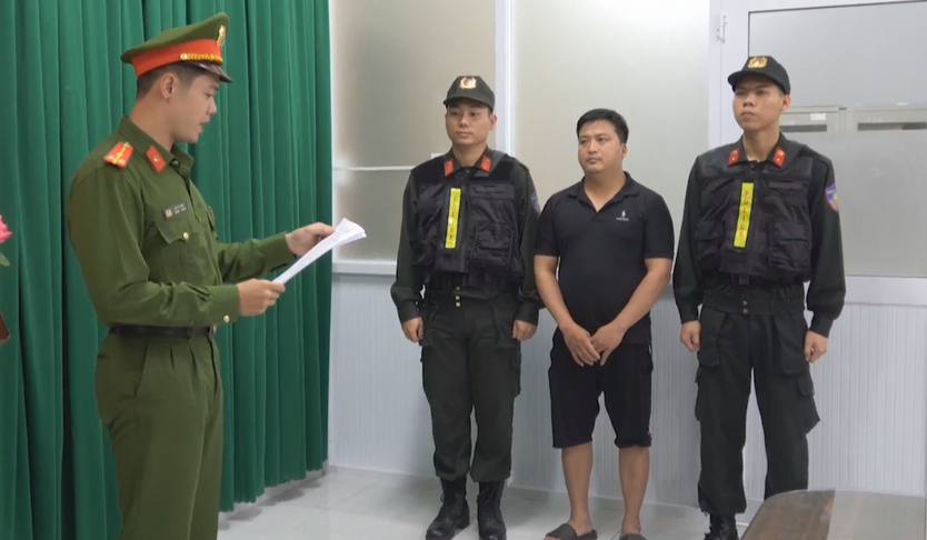Khởi tố 7 đối tượng sản xuất, buôn bán hàng giả là thực phẩm  - Ảnh 3.