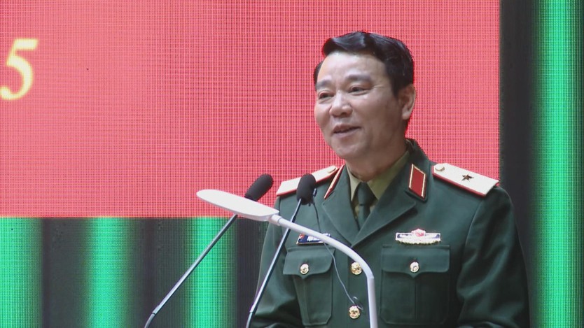 Đoàn đại biểu Người có công với cách mạng TP. Hồ Chí Minh viếng Lăng Bác - Ảnh 10.