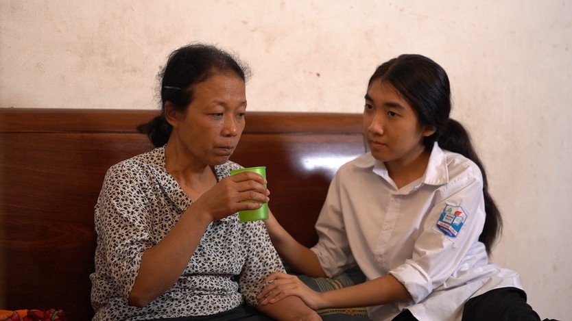 Sớm mồ côi cha, Hồng Quyên ước mơ làm bác sĩ để cứu mẹ - Ảnh 3.