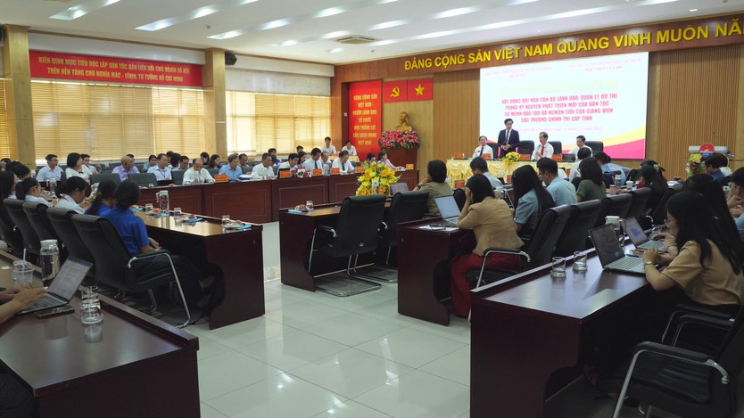 Xây dựng đội ngũ lãnh đạo đô thị đáp ứng kỷ nguyên phát triển mới. - Ảnh 1.