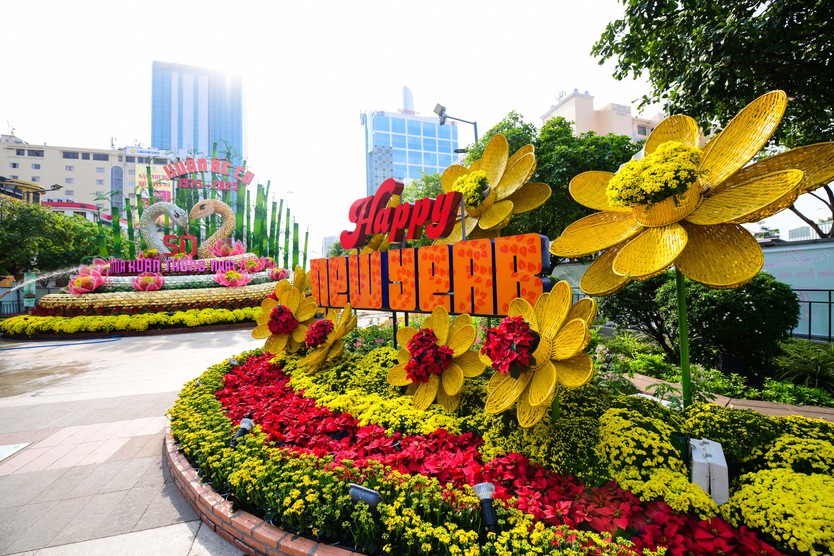 đường hoa - Ảnh 1.