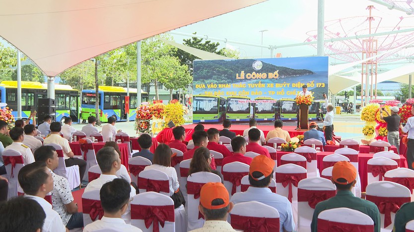 Chính thức đưa vào vận hành tuyến xe buýt điện đầu tiên tại đặc khu Côn Đảo - Ảnh 9.