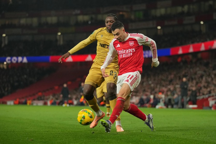 Siêu máy tính “gọi tên” Arsenal ở Ngoại hạng Anh - Ảnh 1.