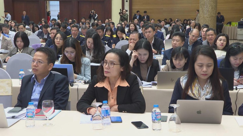 Bộ Tài chính đối thoại tháo gỡ vướng mắc về thuế và hải quan - Ảnh 5.