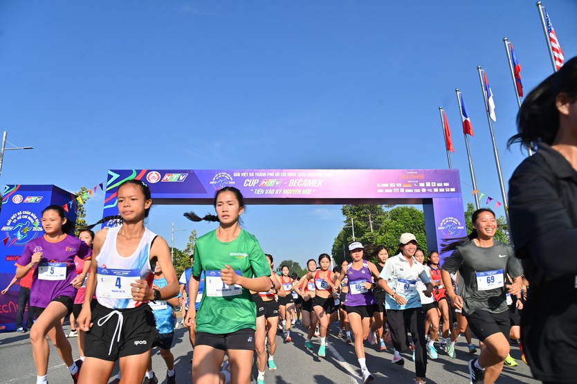 Giải việt dã TP. Hồ Chí Minh Cúp HTV - Becamex: Những bước chân tiến vào kỷ nguyên mới - Ảnh 3.