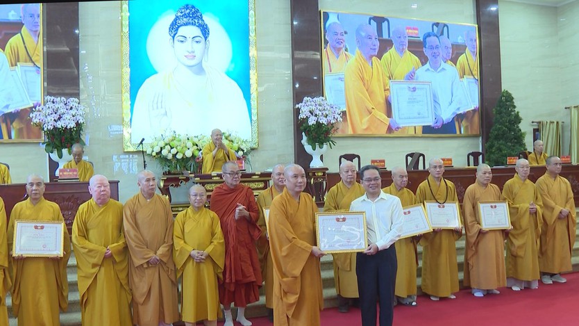 Phật giáo TP. Hồ Chí Minh khép lại năm 2025 với nhiều hoạt động ý nghĩa- Ảnh 6.
