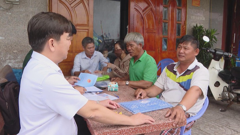 Xã Long Hải rà soát tàu cá không đủ điều kiện đánh bắt - Ảnh 1.