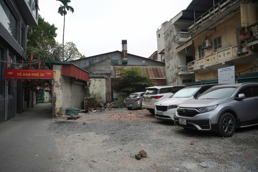 Hà Nội cắt điện, nước, cưỡng chế thu hồi đất làm đường Vành đai 2,5- Ảnh 4.