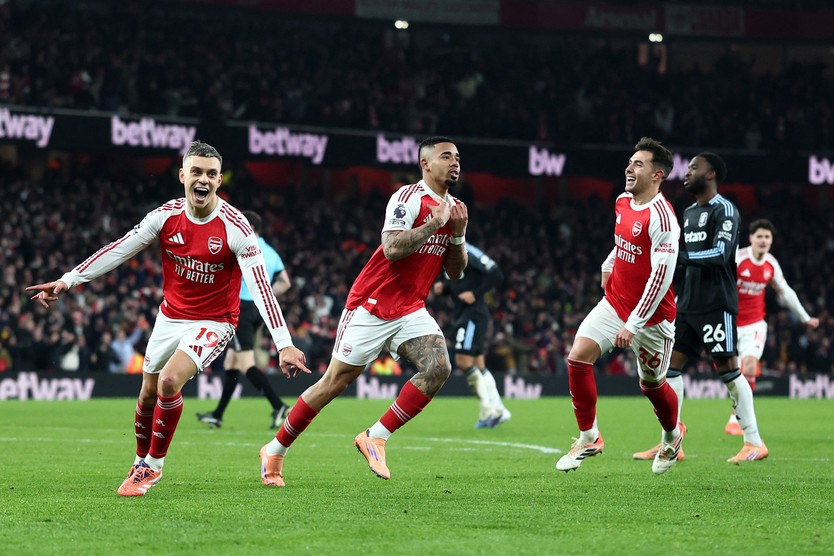 M.U hòa đội chót bảng vì HLV Amorim dùng 'bài dị', Arsenal 'nghiền nát' Aston Villa- Ảnh 3.