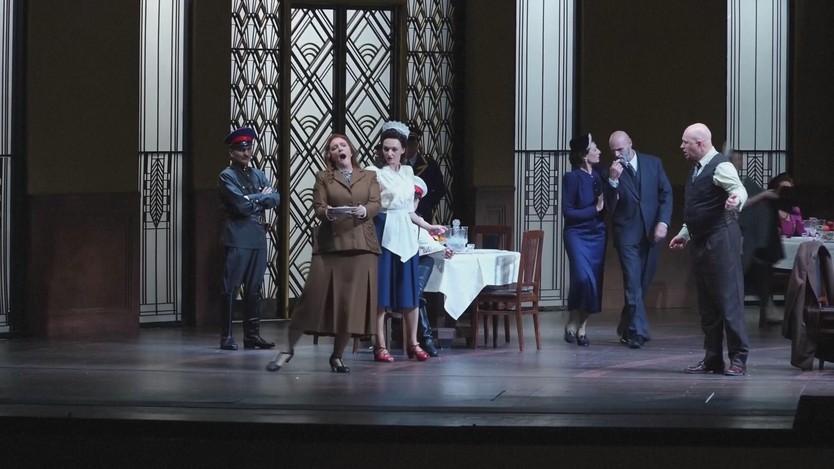 Nhà hát Opera La Scala ở Italia bắt đầu mùa diễn mới- Ảnh 5.