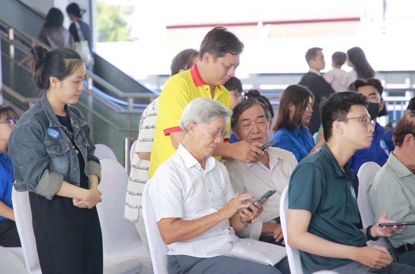 Lần đầu tiên tại Metro, Ngày hội Công nghệ số Thủ Đức - Thu Duc Digital Day 2025 thu hút hơn 14.500 lượt khách tham gia - Ảnh 8.