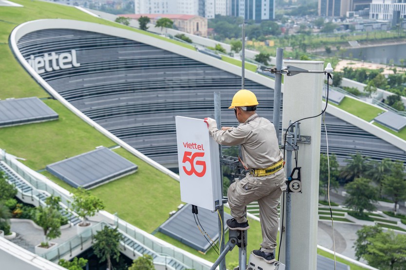 Chưa hết năm, Viettel đã vượt cam kết xây mới 20.000 trạm 5G với Chính phủ - Ảnh 1.
