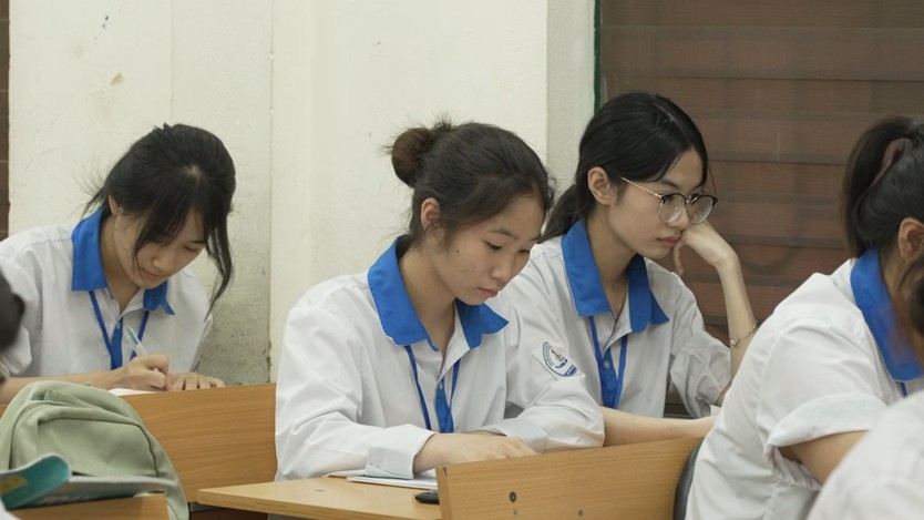 Chuyện hai mẹ con nương tựa nhau trong căn nhà chưa tới 10m2 - Ảnh 5.