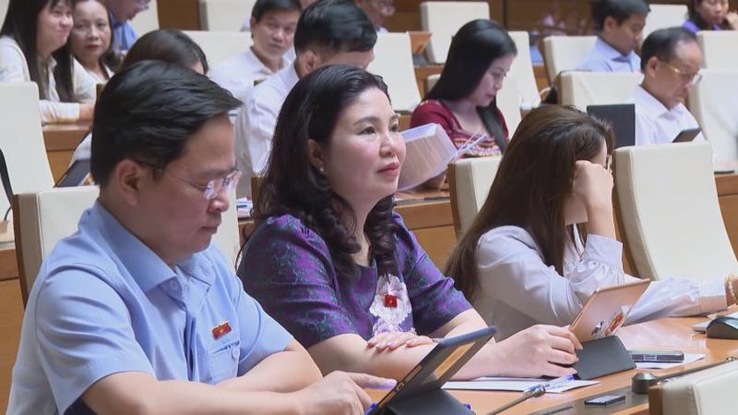 Phiên chất vấn tại Quốc hội: Kỳ vọng giải pháp thiết thực từ những vấn đề nóng - Ảnh 2.