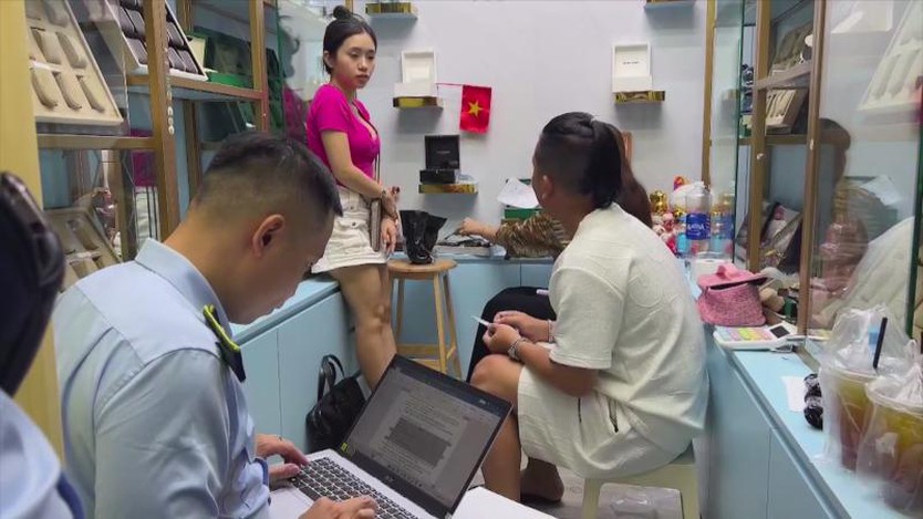 Hóa đơn điện tử góp phần ngăn chặn hàng giả, hàng không rõ nguồn gốc - Ảnh 1.