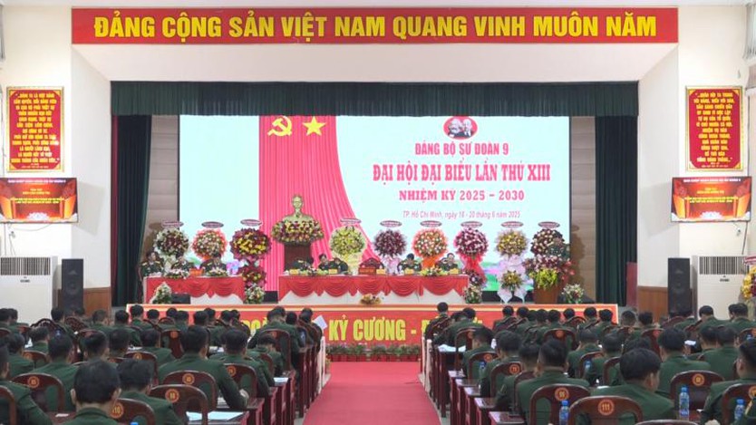 Đảng bộ Sư đoàn 9 (Quân đoàn 34) tổ chức Đại hội đại biểu lần thứ XIII - Ảnh 1.