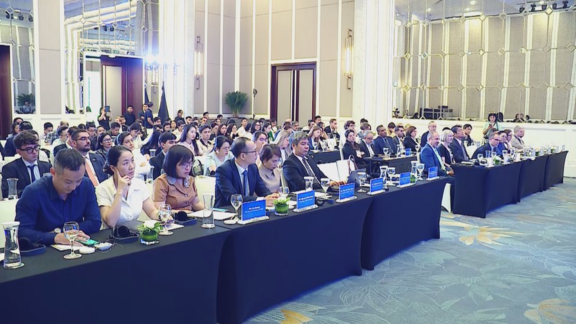 Công bố Báo cáo Kinh tế Việt Nam 2025: Khuyến nghị cải cách để duy trì đà tăng trưởng - Ảnh 2.