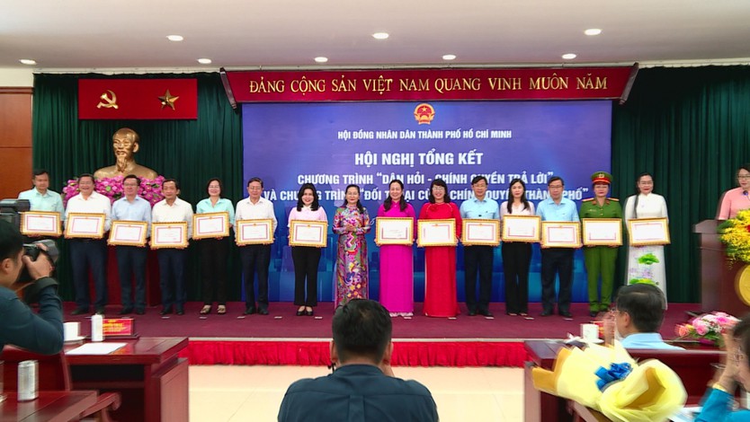 Gìn giữ giá trị đối thoại: HĐND TP.HCM tổng kết chương trình “Dân hỏi - Chính quyền trả lời” giai đoạn 2022–2025 - Ảnh 10.