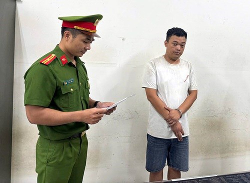 Cảnh báo sau những vụ bắt chẹt khách quanh khu vực Bến xe Mỹ Đình  - Ảnh 1.