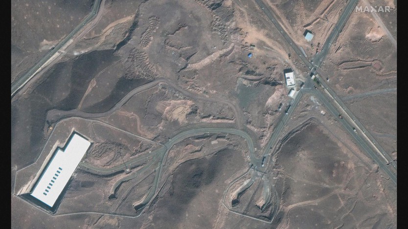Iran chỉ trích các cuộc không kích của Mỹ  - Ảnh 2.