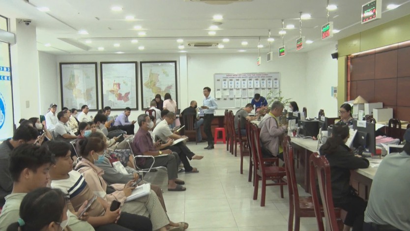 Chính quyền 2 cấp: Nhiều cải tiến ưu việt, sẵn sàng phục vụ người dân   - Ảnh 1.