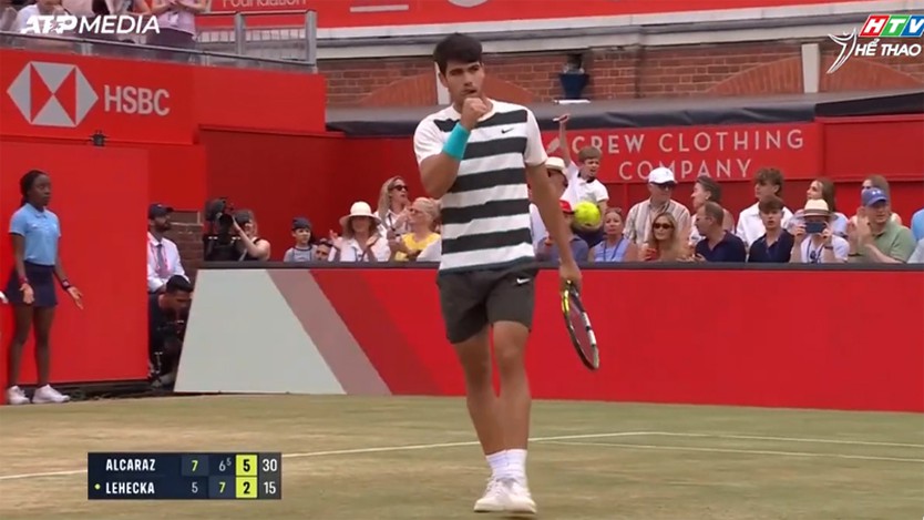 Alcaraz chứng minh phong độ trước thềm Wimbledon - Alexander Bublik vô địch Halle Open lần thứ hai - Ảnh 1.
