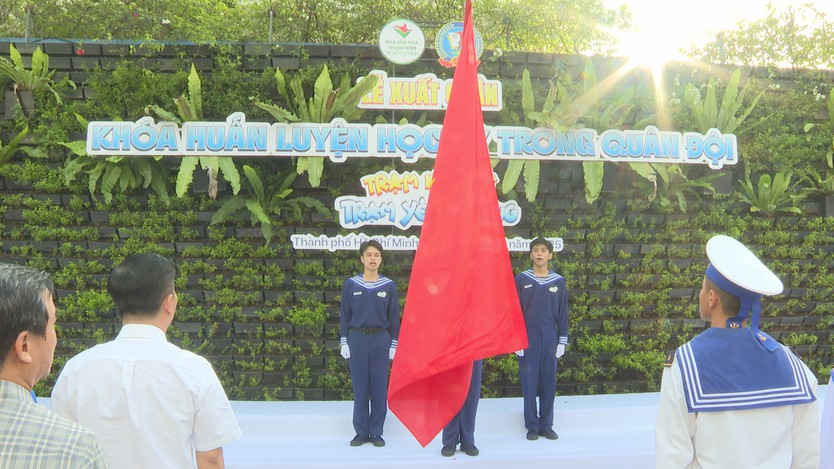 Lễ xuất quân “Học kỳ trong Quân đội 2025”: Kết nối yêu thương, rèn luyện kỷ luật cho thế hệ trẻ - Ảnh 1.