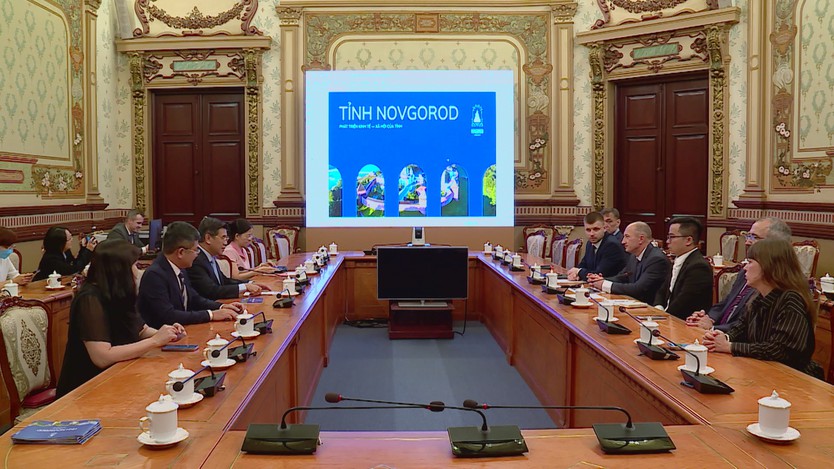 LÃNH ĐẠO TP.HCM TIẾP PHÓ THỐNG ĐỐC THỨ NHẤT TỈNH NOVGOROD (NGA) - Ảnh 1.