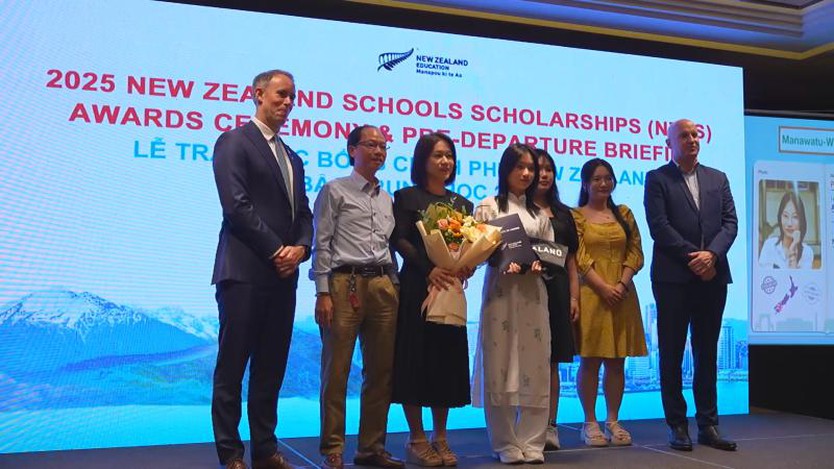 Trao học bổng Chính phủ New Zealand bậc trung học năm 2025 - Ảnh 1.