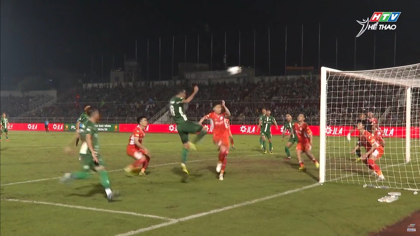 Thắng Trường Tươi Bình Phước, SHB Đà Nẵng giành quyền tham dự V-League 2025 - 2026  - Ảnh 1.