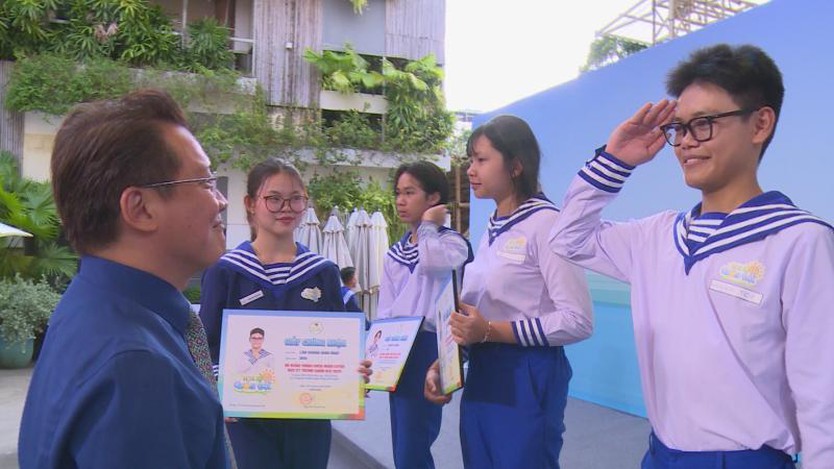 80 hội viên, thiếu nhi khép lại Học kỳ quân đội năm 2025 - Ảnh 1.